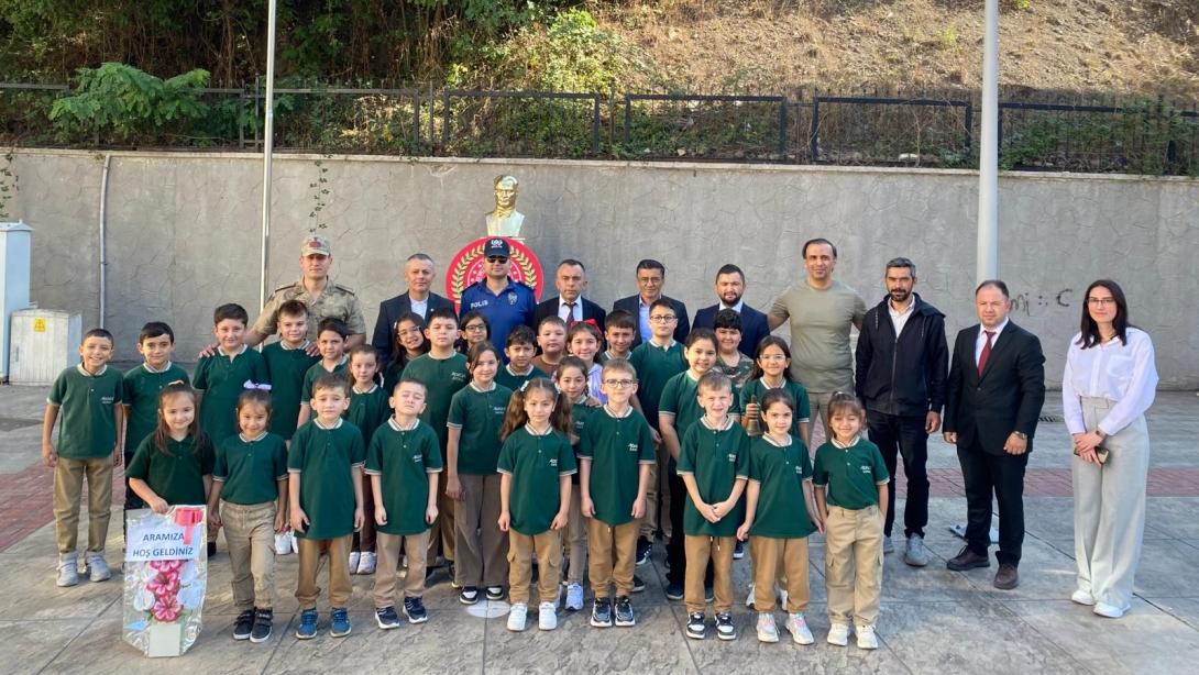 İLKÖĞRETİM HAFTASI PROGRAMIMIZI COŞKUYLA KUTLANDI.